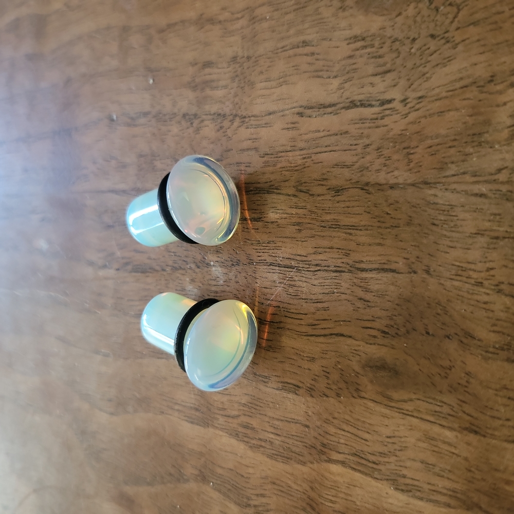 Opalite Glass Plugs 00g 10mm Gauge Body Jewelry